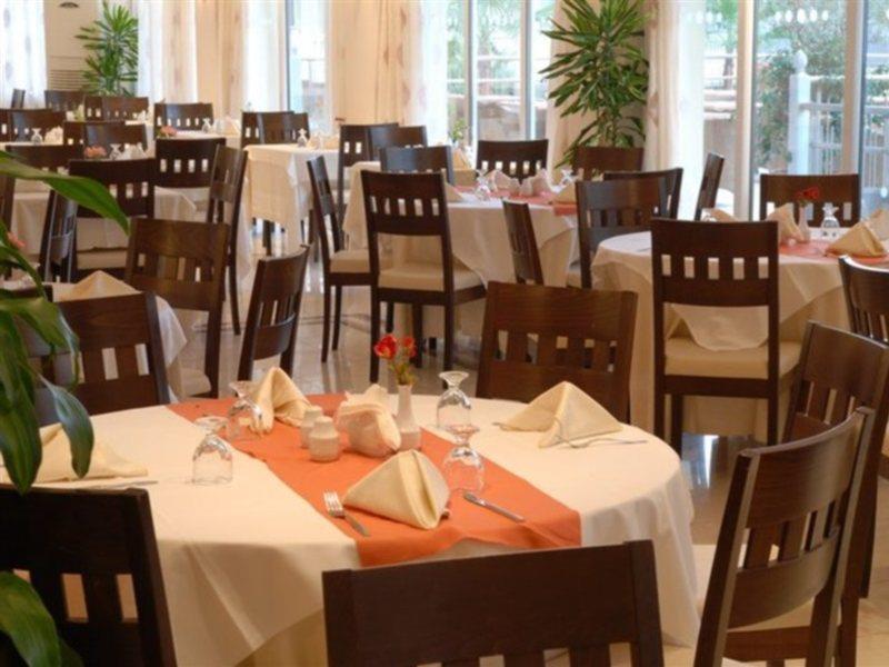 Zante Maris Hotel & Spa Adults Only ซีลีวี ภายนอก รูปภาพ